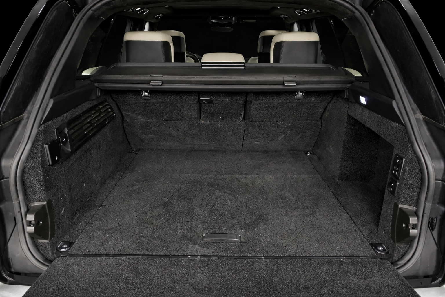 RANGE ROVER SPORT – Image 8